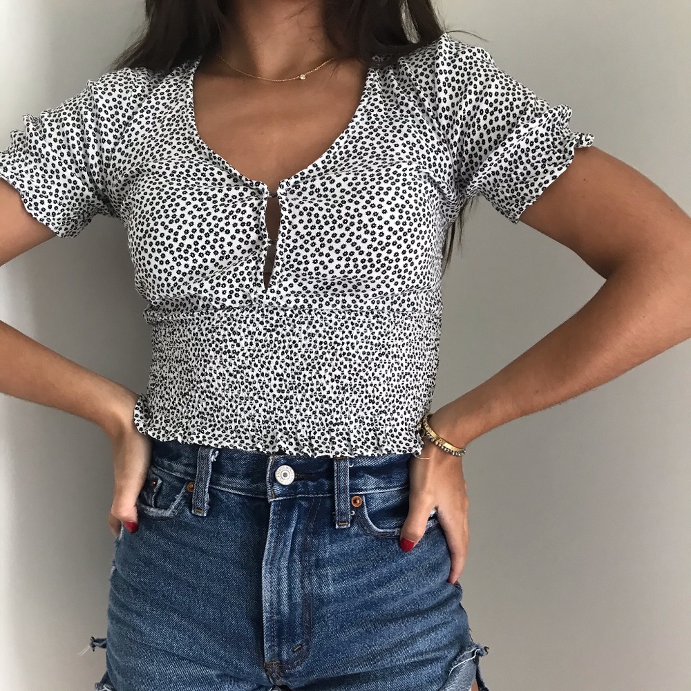 Abercrombie & Fitch Floral Puff Sleeve Top